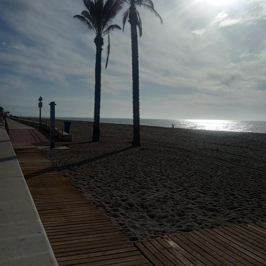Villa Lagos A 25 Metros Del Mar Roquetas de Mar Exteriér fotografie