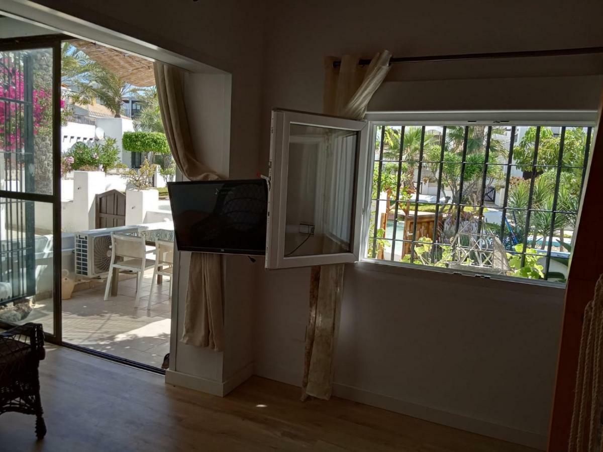 Villa Lagos A 25 Metros Del Mar Roquetas de Mar Exteriér fotografie
